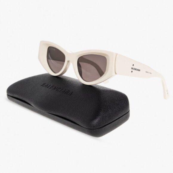 NEW BALENCIAGA IVORY CAT EYE SUNGLASSES, BALENCIAGA EYEWEAR - Picture 1 of 4